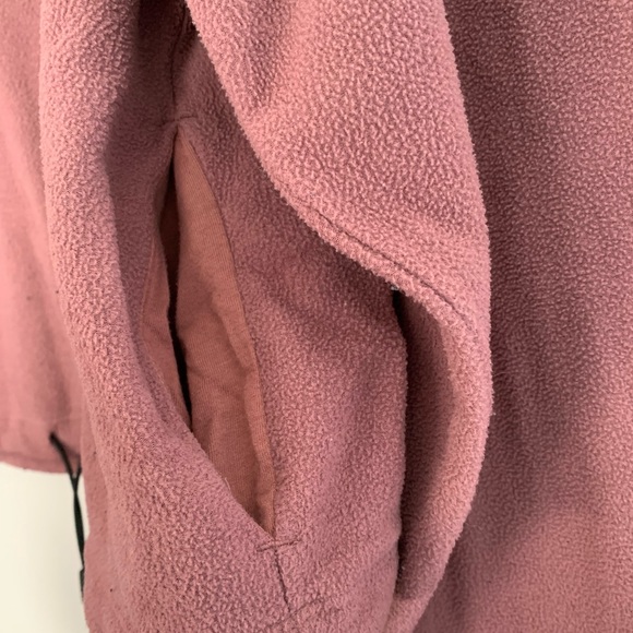 Victoria secret pink sweater - Picture 3 of 6